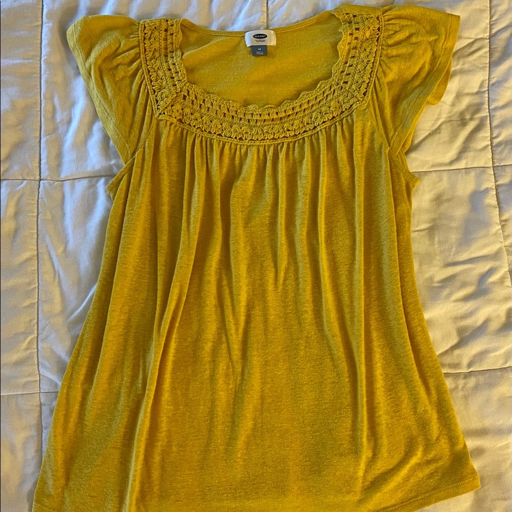 Old Navy medium short sleeve